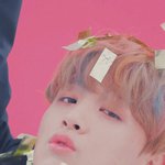 [NCT즌] 울 동혁이 <b>코랄</b> 메이크업 좀 해주세요