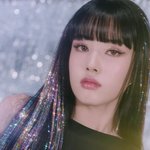 스테이씨 윤 되게 독특하게 이쁜듯