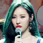 아이돌들이 초록색 염색하는거 좋아함