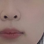 얘들아 나 하관 제니 닮지않았냐