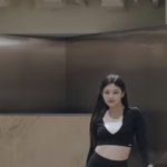 누가 <b>닝닝</b> 살빼라했냐