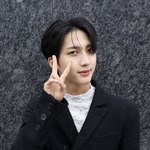 [펜타곤] 아 슬퍼