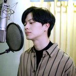 녹음실에서 <b>작품</b>하나 찍는 아이돌