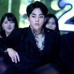시우민 레전드의 날은 <b>이날</b>임 반박X