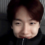 변백현
