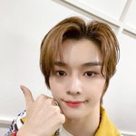 [NCT즌] 정성찬 <b>경직</b>된 입꼬리 어.쩔.거.야