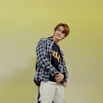 [NCT즌] <b>성찬</b> 뒤에 멤버 있어요