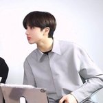 <b>야야</b> 내 남친 사진이나 보고가