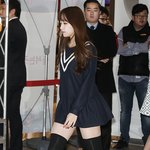 [추반] 현실에서 이 <b>양말</b> 신은 사람 보면 뭔 생각 드냐