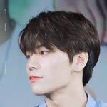김상균은 왜 이렇게 잘생겼을까? <b>뒷북</b> 덕질..
