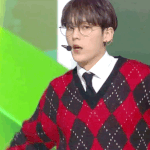 와 수빈하고 <b>민혁</b> ㅈㄴ 닮긴 했다...