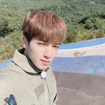 [펜타곤] 좋은 <b>일</b>은 보이지 않아도 항상 주변에서 일어나니까.