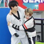 [NCT즌] 젠런은 <b>덩치</b>가 진짜...
