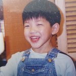 <b>이</b> <b>애기</b>는 누구겡
