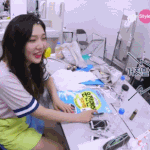 확실히 어릴 <b>때</b> <b>얼굴</b>은 진짜 그때만 나더라