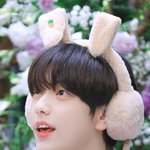 [TXT] 뫄들아 우리 비주얼 <b>영업</b>글쓰면 안되냐..