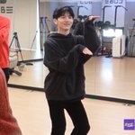 [펜타곤] 아니 <b>봄</b>나리