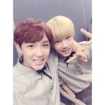 [NCT즌] 해찬 지성 셀카 찾던 <b>새럼</b>