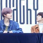 [NCT즌] <b>유타</b> 런쥔 걸리버짤