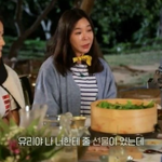 유리 <b>솔로</b> 활동 <b>때</b> 귀걸이 선물해준 선배