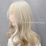 [댓글부탁해] 이 머리색 하려면 <b>탈색</b>