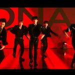[NCT즌] 18때 <b>허리</b>만 밟히고 보이지도 않던 애가 드디어 센터를...