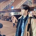 <b>오빠미</b>가 느껴지는 사진 뿌리고 가봐