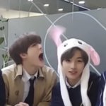 하 진짜 <b>개</b>빡<b>쳐</b> 내가 저들을 꼬옦,, 안아줄수 없다는게