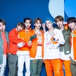 [NCT] 와 해찬 색 덮고 <b>성찬</b> 머리 자름