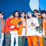 [NCT즌] 아니 제노 머리 <b>혼자</b> 파워 <b>아이</b>도루 ㅋㅋㅋㅋ