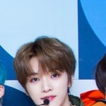 <b>성찬</b> 머리 덮은거 잘 어울린다