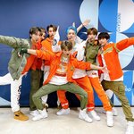 킹시티 무대 <b>뒤집</b>즈앙!