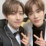 [NCT즌] 근데 정재현 약간 엔나나셀카 <b>재질</b> 아님????