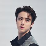 이마도 잘생긴 <b>방탄소년단</b> 진 대박