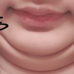 내 <b>턱살</b> 오지는듯