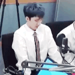 [펜타곤] 스트레칭하는