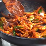 [내가한요리] 대박집 맛있는 (오징어볶음) 물 안 나오게 하는 <b>꿀팁</b>