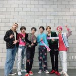 [NCT즌] 월킷 <b>더</b><b>쇼</b> 의상