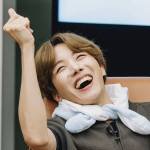 [방탄소년단] 호비 이 사진 있는<b>사라</b>뮤ㅠㅠ