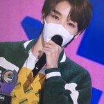 [NCT즌] 성찬군 울어? <b>울지마</b>.. 아니 울어..