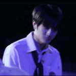 [모두드루와] 여주한테 차이고 <b>처연</b>한 웃음 짓는 아이돌