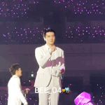 [모두드루와] 콘서트 폰카 찍는 팬 혼내는(?) 엑소 <b>세훈</b>
