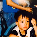 김석진 어렸을때랑 존똑<b>이네</b>
