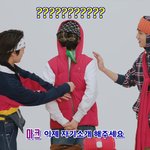 옷 거꾸로<b>입음</b>