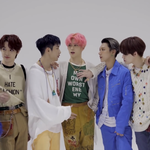 [NCT즌] 천러가 재현이 가슴골..? <b>사이</b>? 만지는거