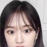 <b>안유진</b> <b>옛날</b> 얼굴없다고
