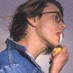 아 <b>리버</b>피닉스 왤케 빨리 죽엇냐......