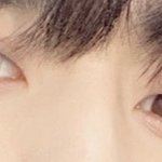 요즘 더보이즈 애들 <b>눈밑</b>에