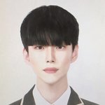 [댓글부탁해] 이 남자 <b>도용</b>같은데 누군지 아는사람?