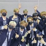 아니 우리 애들 머리색 다 똑같아